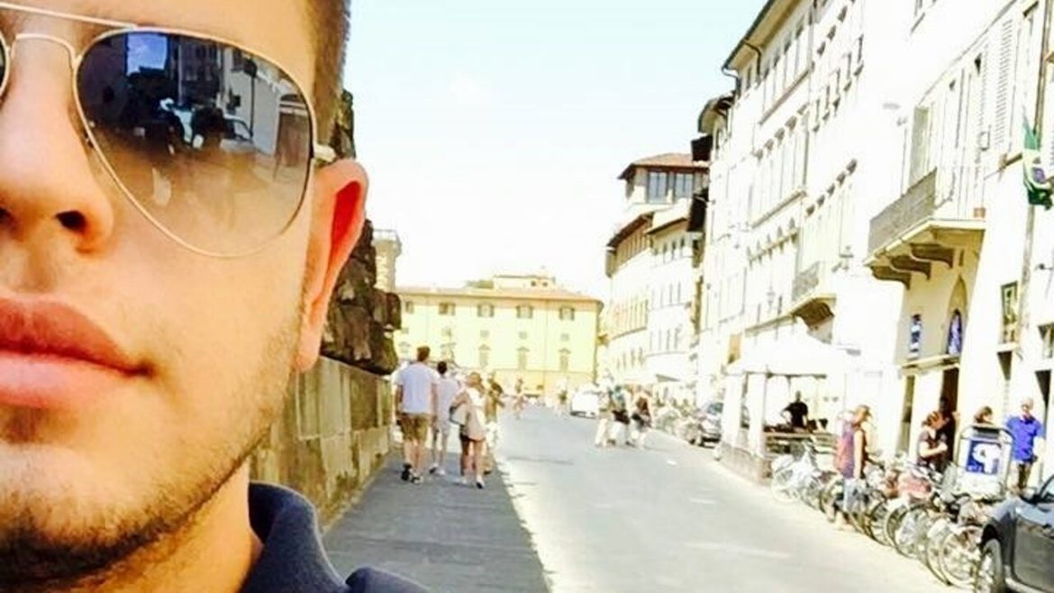 Tragedia a Livorno, è Francesco Tomassi il cedetto 23enne morto travolto da un treno