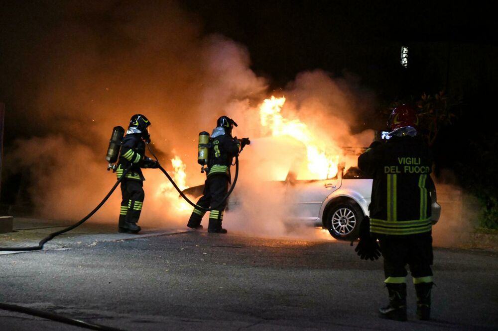 Incendió l’auto di un Carabiniere dopo un rimprovero. Condannato un 22enne