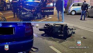 Scontro auto Carabinieri Catania