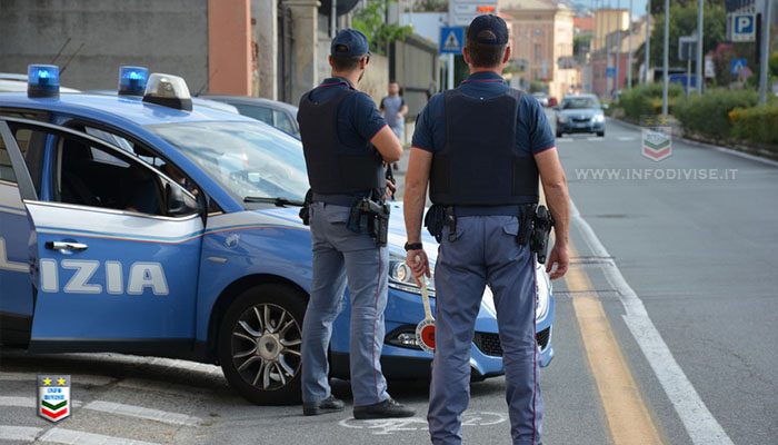 Falsi controlli, 4 poliziotti di Bitonto interdetti e indagati per truffa