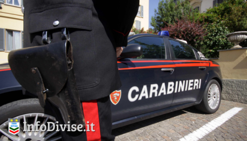 Prende a schiaffi un Carabiniere: “ero curioso di sapere che succedeva. Denunciato 23enne