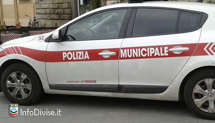 Firenze, il Senegal protesta per l’arresto di un ambulante: «Fatto inumano, di gravità estrema»