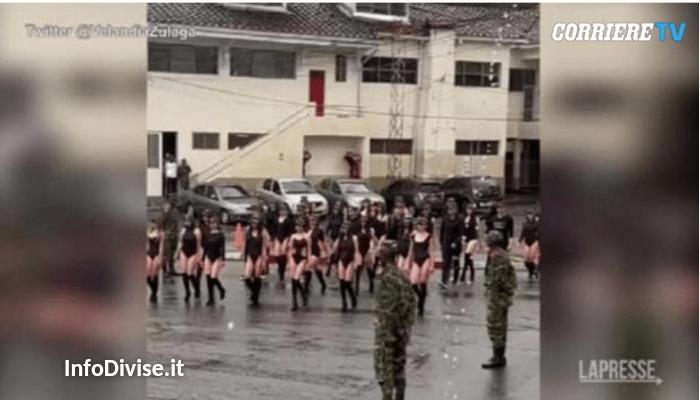 Colombia, donne in costume da bagno marciano durante la parata militare: è polemica – VIDEO
