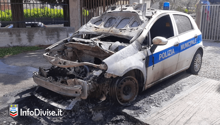 Auto della Polizia locale incendiata a San Giorgio Morgeto