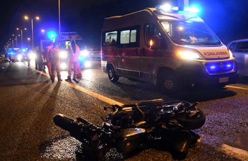 Carabiniere incidente moto Torino